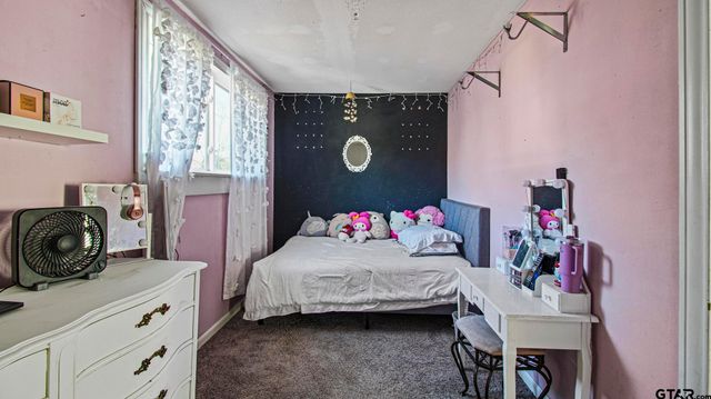 3000 Joy Dr, Kilgore, TX 75662