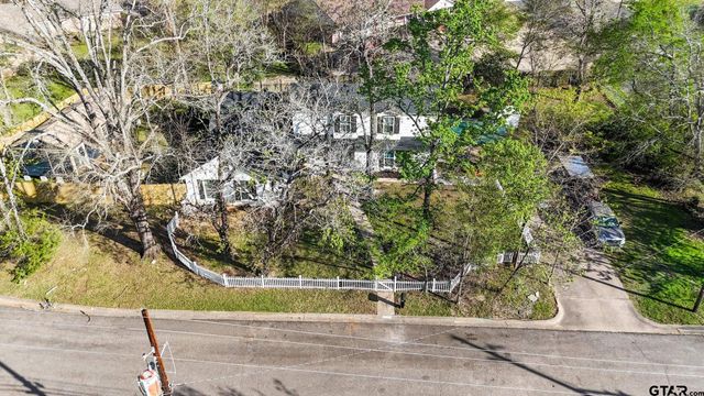 3000 Joy Dr, Kilgore, TX 75662