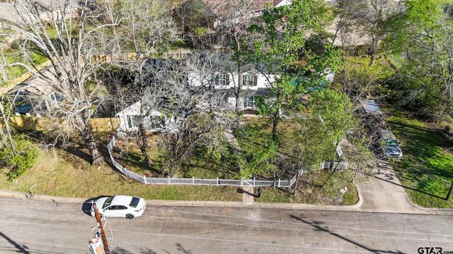 3000 Joy Dr, Kilgore, TX 75662