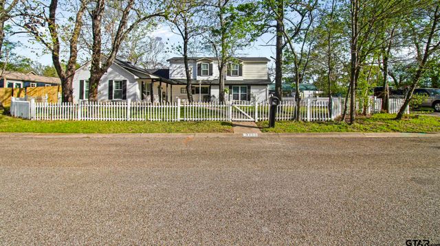 3000 Joy Dr, Kilgore, TX 75662