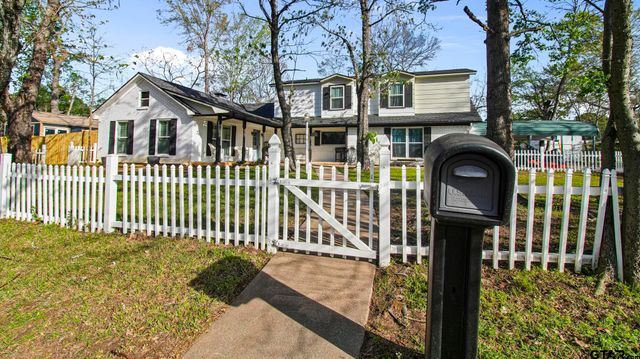 3000 Joy Dr, Kilgore, TX 75662