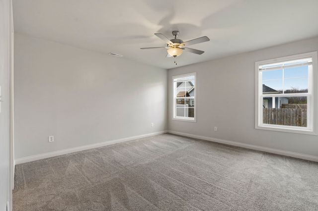 7191 Seagraves Ct, Bowling Green, KY 42101