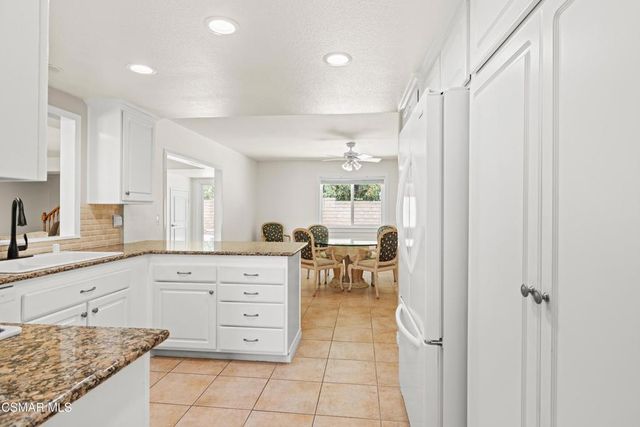 27540 Freetown Lane, Agoura Hills, CA 91301