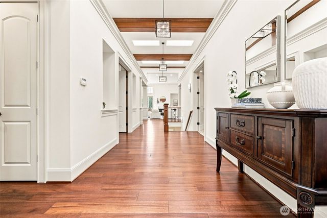 9671 Evergreen Drive, Bellevue, WA 98004