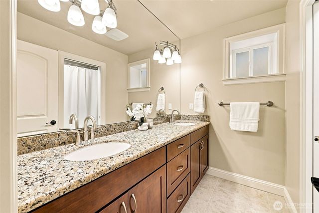 9671 Evergreen Drive, Bellevue, WA 98004