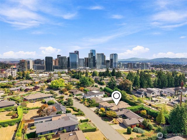 9671 Evergreen Drive, Bellevue, WA 98004