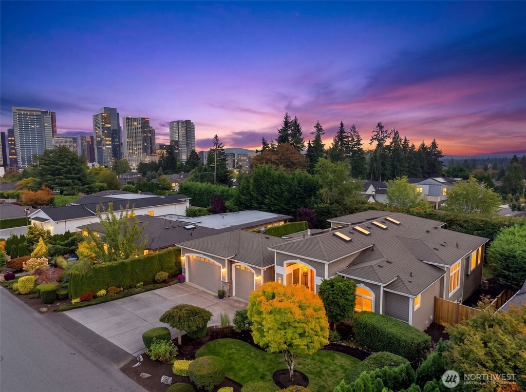 9671 Evergreen Drive, Bellevue, WA 98004