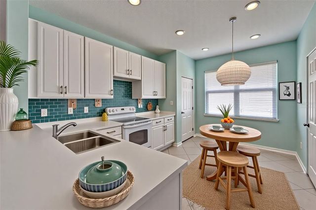 16261 AMETHYST KEY DRIVE, Wimauma, FL 33598
