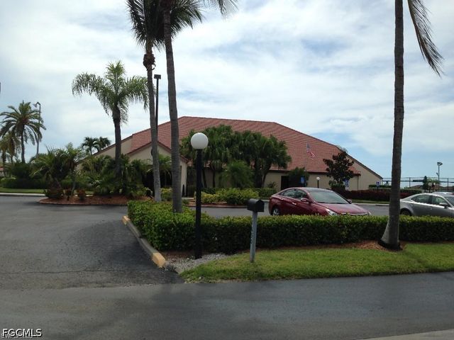11110 Caravel CIR 101, Fort Myers, FL 33908