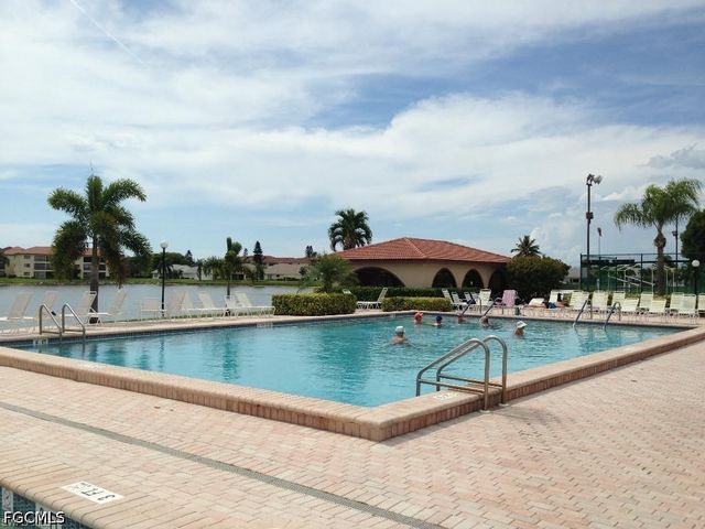 11110 Caravel CIR 101, Fort Myers, FL 33908