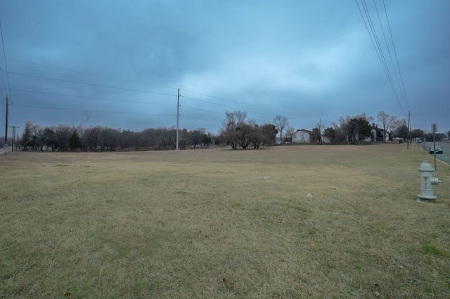 5220 Duck Creek Drive, Garland, TX 75043