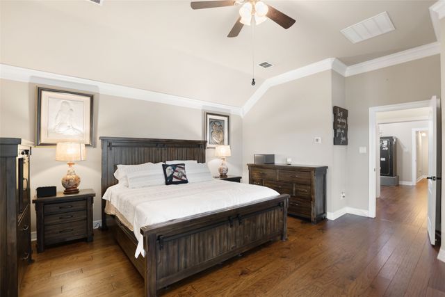 100 Parker Oaks Lane, Weatherford, TX 76087