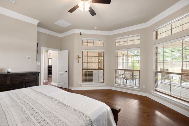 100 Parker Oaks Lane, Weatherford, TX 76087