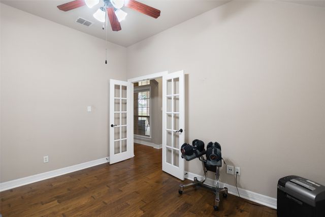 100 Parker Oaks Lane, Weatherford, TX 76087