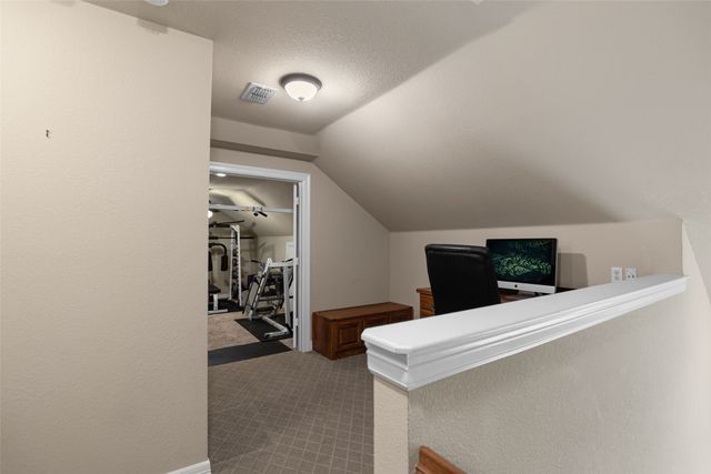 100 Parker Oaks Lane, Weatherford, TX 76087