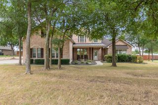 100 Parker Oaks Lane, Weatherford, TX 76087