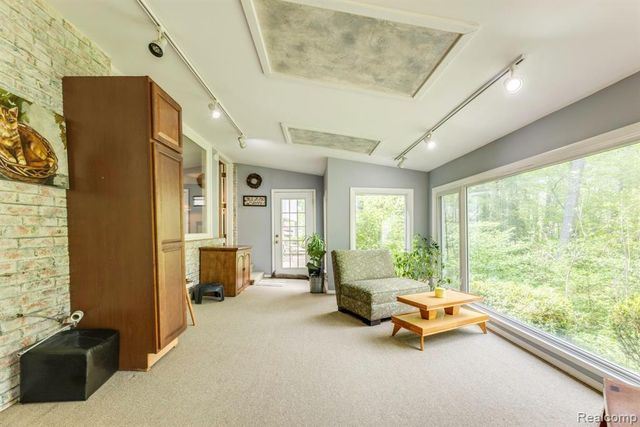 3560 North Road, Clyde, MI 48049