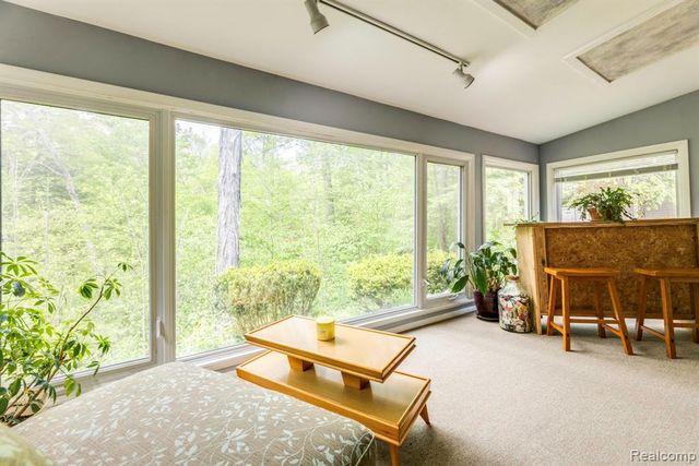 3560 North Road, Clyde, MI 48049