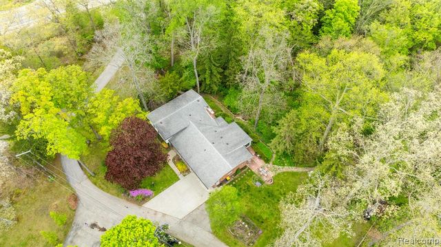3560 North Road, Clyde, MI 48049