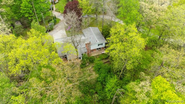 3560 North Road, Clyde, MI 48049