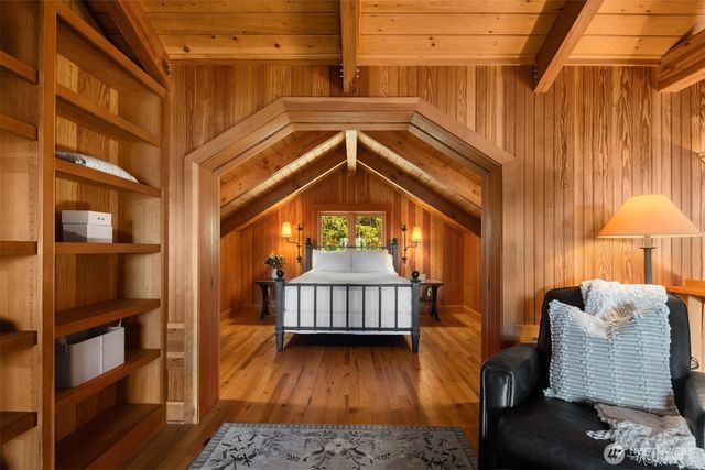 707 NW Thatcher Pass Road, Decatur Island, WA 98221