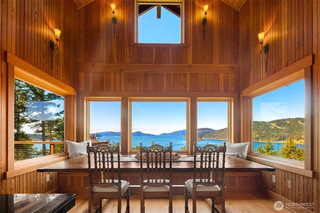 707 NW Thatcher Pass Road, Decatur Island, WA 98221