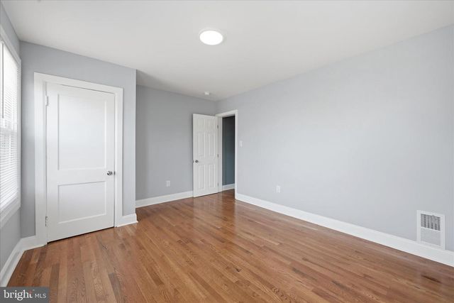 314 E PICCADILLY ST, Winchester, VA 22601