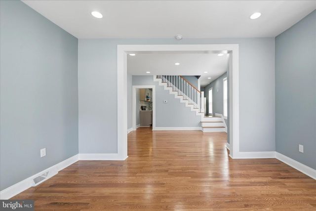 314 E PICCADILLY ST, Winchester, VA 22601