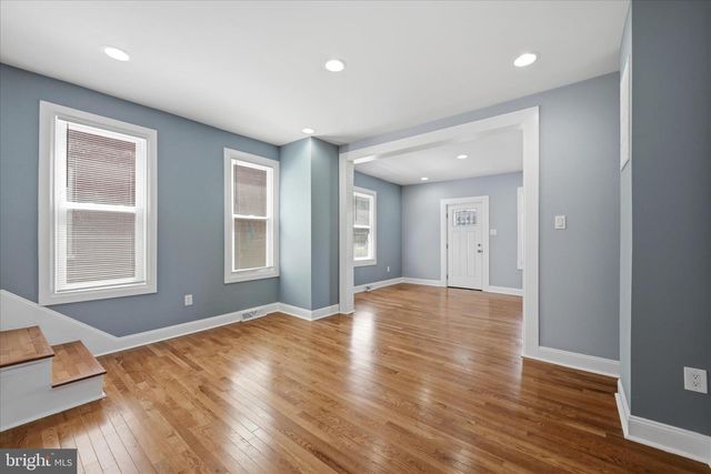 314 E PICCADILLY ST, Winchester, VA 22601