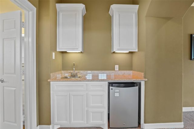 8141 Stoneyway Drive, Houston, TX 77040