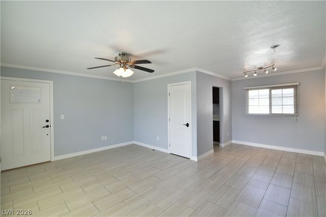 1003 East Clark Avenue 4, Las Vegas, NV 89101