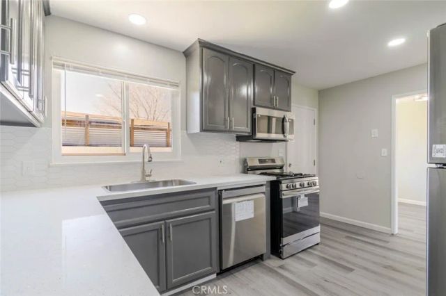 44961 5th Street East, Lancaster, CA 93535