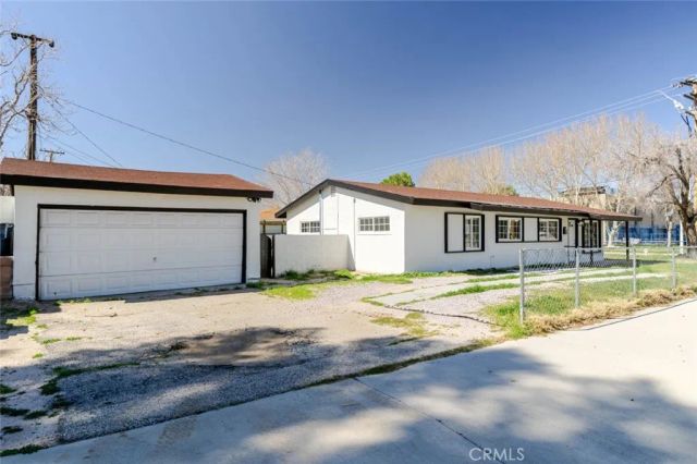 44961 5th Street East, Lancaster, CA 93535
