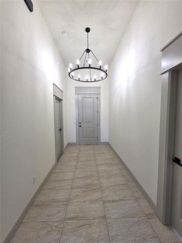 11701 NW 102nd Street, Yukon, OK 73099