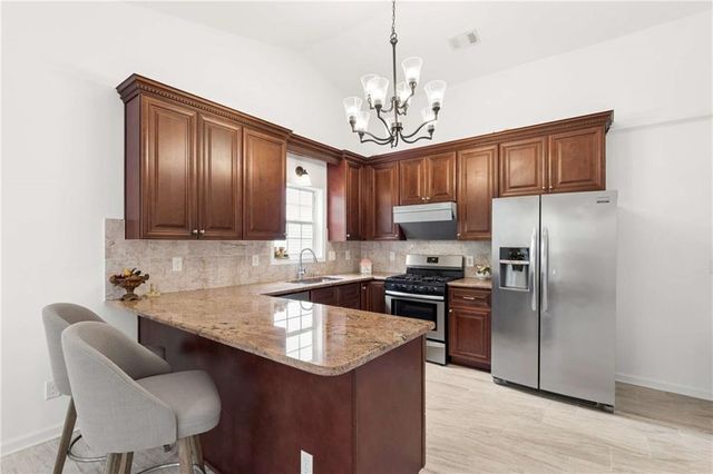 1316 Mandalay Court SW, Lilburn, GA 30047