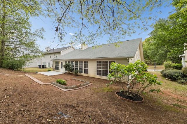 1316 Mandalay Court SW, Lilburn, GA 30047