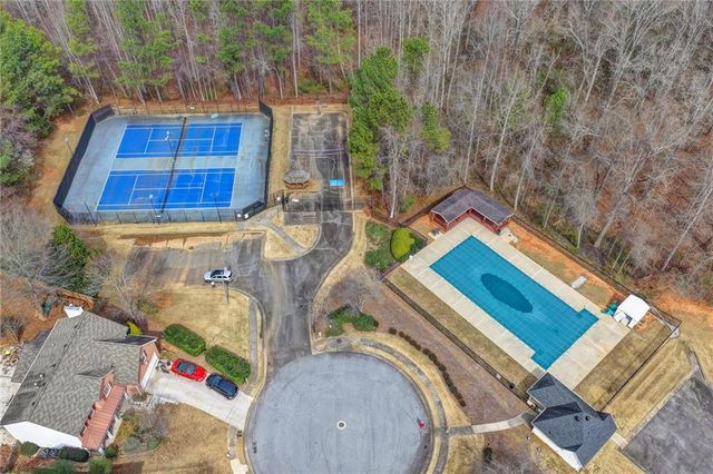 1316 Mandalay Court SW, Lilburn, GA 30047