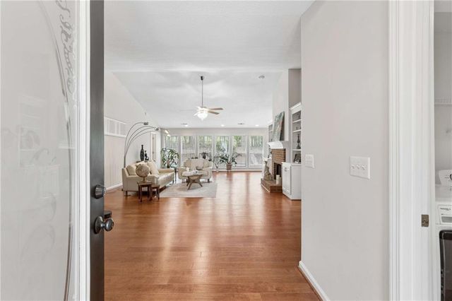 1316 Mandalay Court SW, Lilburn, GA 30047