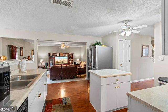 775 Edenberry Lane, Lithonia, GA 30058