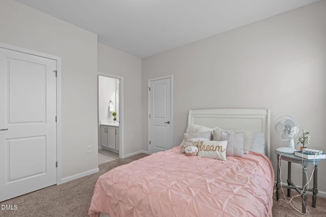 1860 Hammocks Beach Trail, Apex, NC 27502