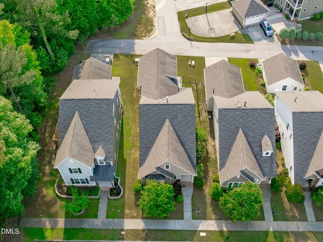 1860 Hammocks Beach Trail, Apex, NC 27502