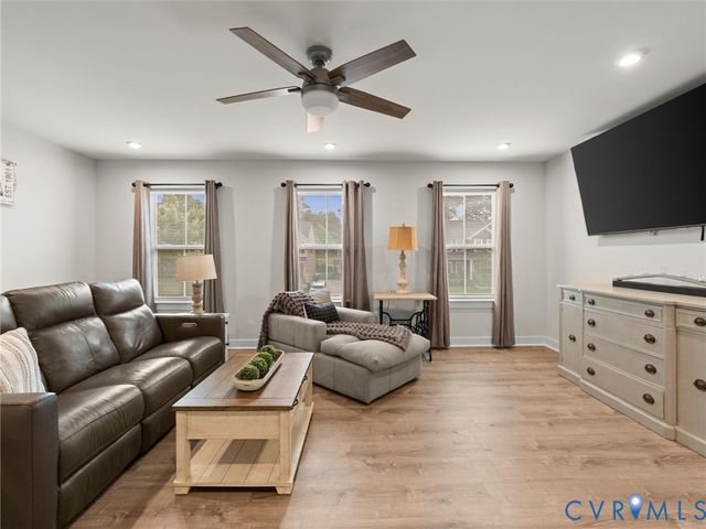 10325 Centralia Station Rd, Chesterfield, VA 23831