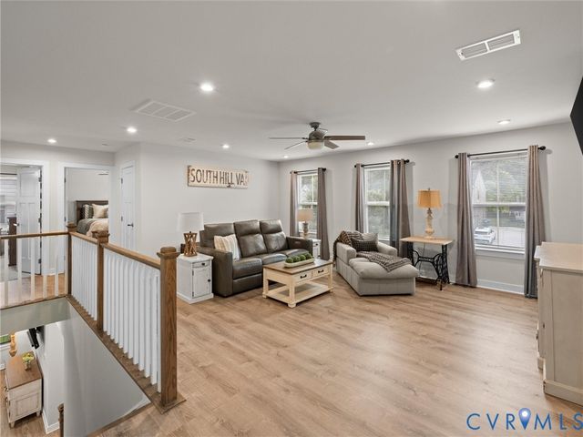 10325 Centralia Station Rd, Chesterfield, VA 23831