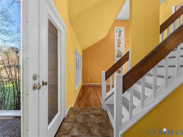 8711 Ewes Ct, North Chesterfield, VA 23236