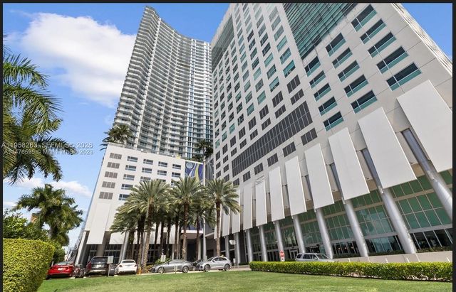 175 SW 7th St 1612, Miami, FL 33130