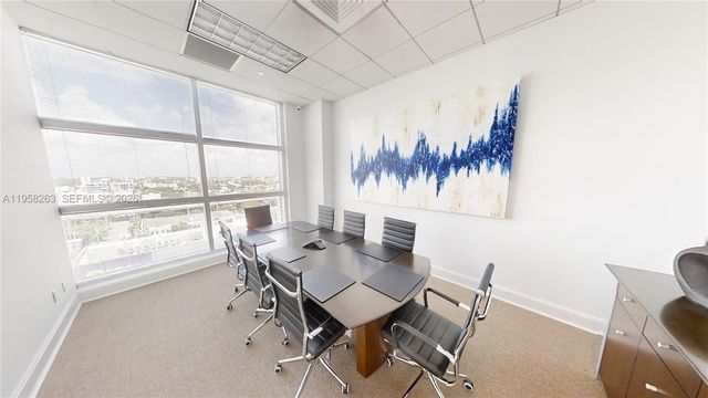 175 SW 7th St 1612, Miami, FL 33130