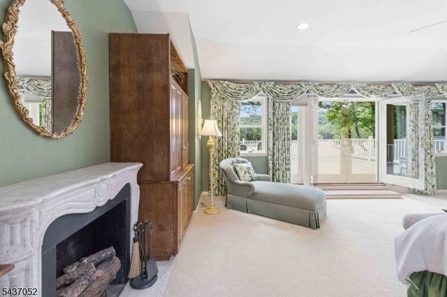 39 Meadowbrook Rd, Randolph Twp., NJ 07869