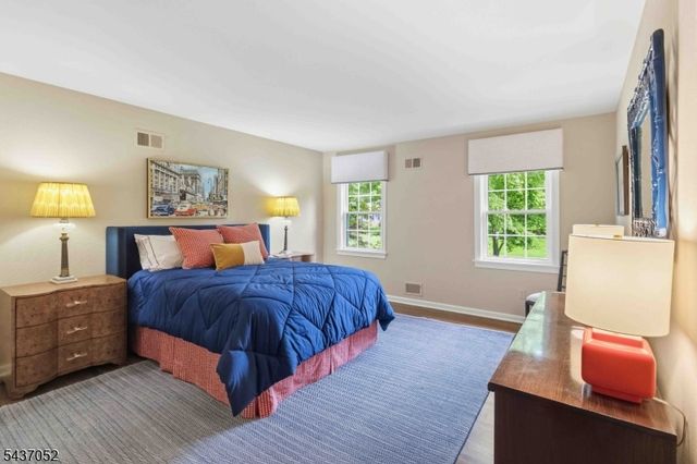 39 Meadowbrook Rd, Randolph Twp., NJ 07869