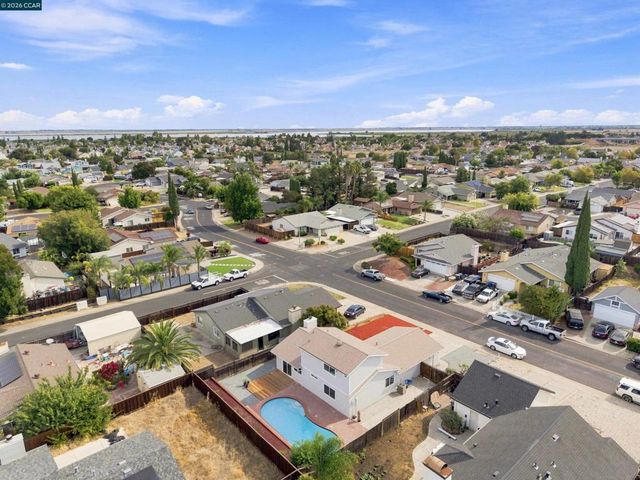 5029 Teakwood Dr, Oakley, CA 94561