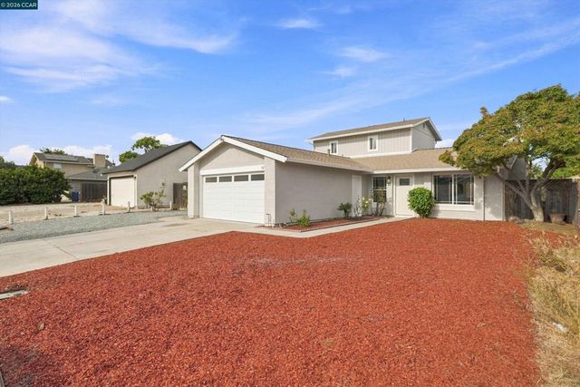 5029 Teakwood Dr, Oakley, CA 94561